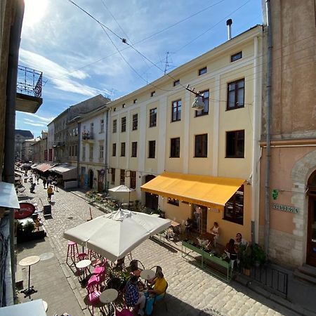 Homelike Apartment Lviv Eksteriør bilde