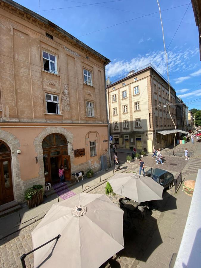 Homelike Apartment Lviv Eksteriør bilde